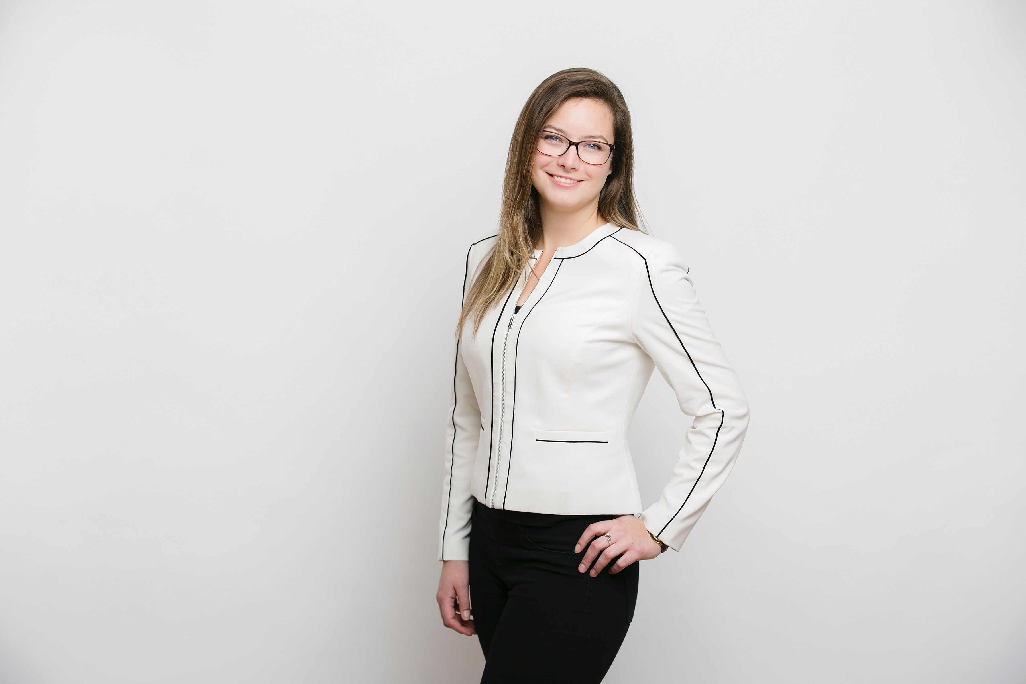 Jennifer MacArthur, Broker, Accsell Realty Inc.